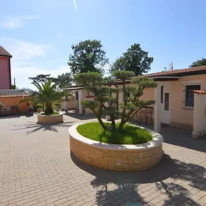 Dekovic Materada Penzion Poreč